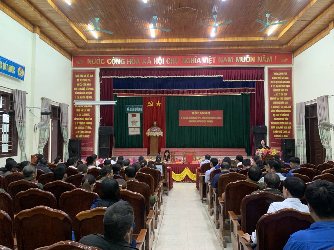 ĐỐI THOẠI 4